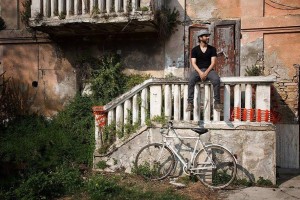 Alessandro Nosenzo, il cantastorie "senza terra" che ama l’Abruzzo 2