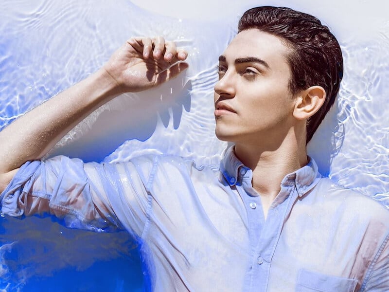 Michele Bravi, le novità della riedizione di "Anime di carta"