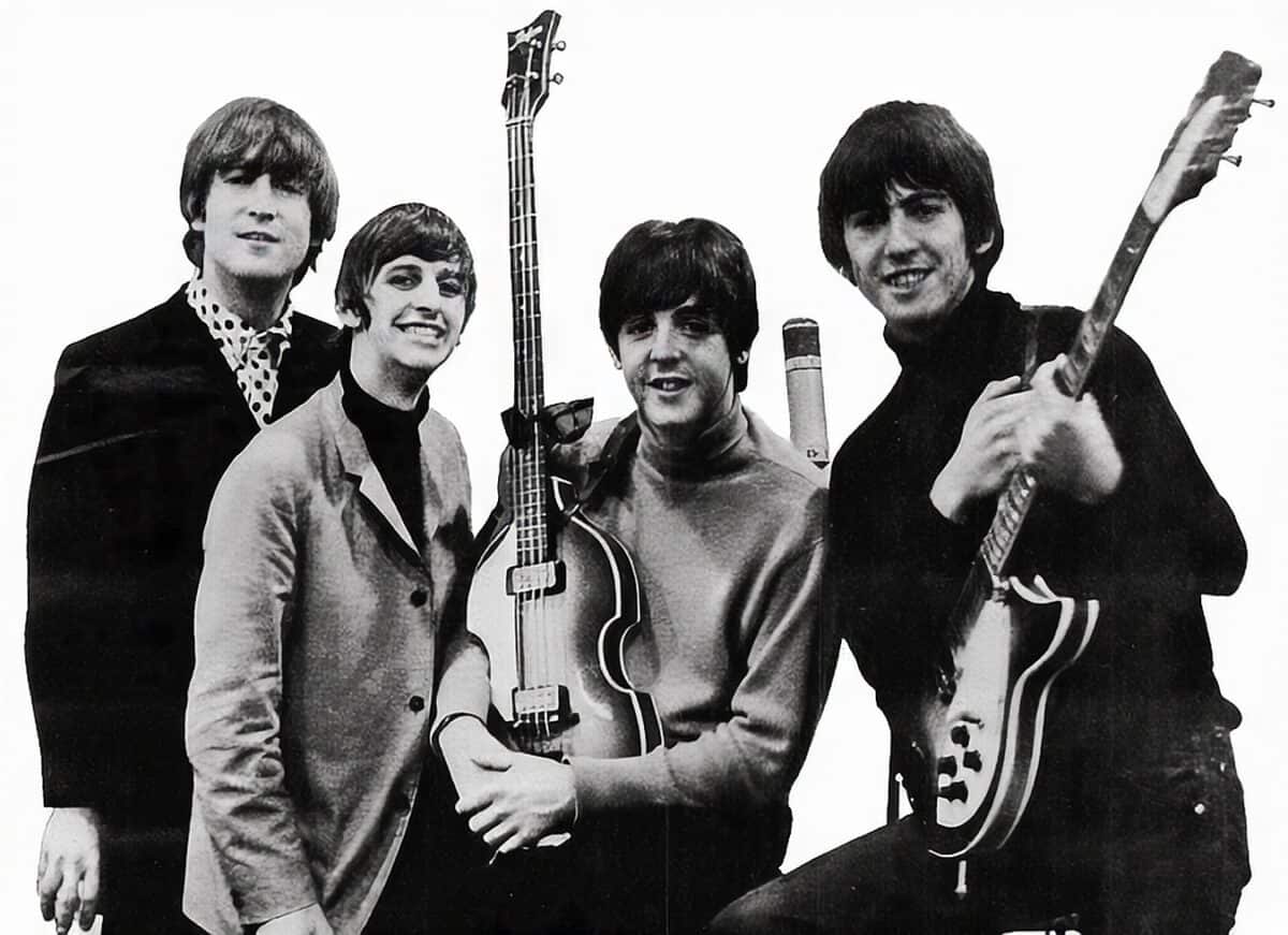 “Registrando i Beatles", oltre il vetro della regia