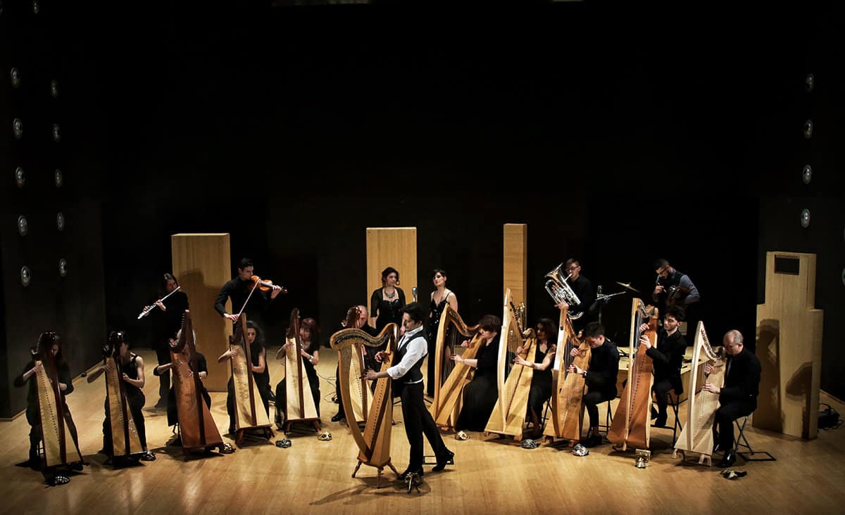 Celtic Harp Orchestra in concerto