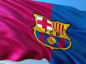 Fiato trionfalistici e grande enfasi: l’inno del Barcellona